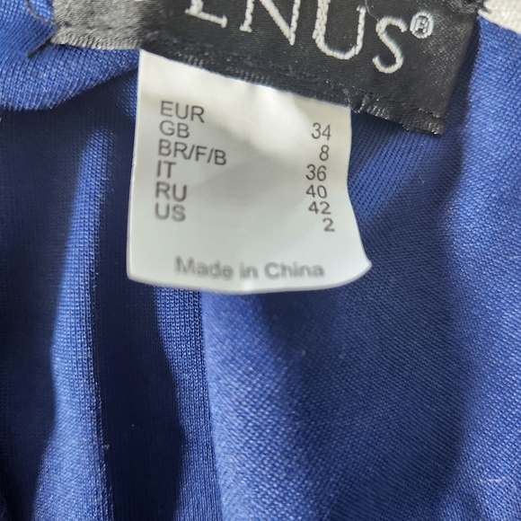 Dress - Picture 2 of 2